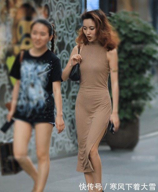 鞋跟|为了彰显贵妇的气质,在鞋跟上面镀层“银”,一般的男人不敢靠近