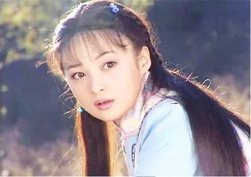 青河绝恋$东方不败练成了葵花宝典第九重 却败在令狐冲手中?