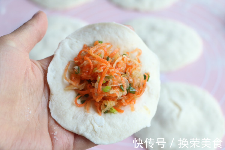 从来没吃过如此好吃的早餐饼，做了30张，还没上桌就吃光，太香