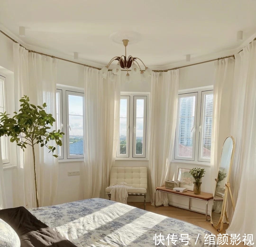 小姐姐|27岁女主72㎡新家,法式风情迷倒千万网友,小心机中充满小心思