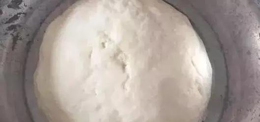 大厨教你做懒人面包，记住这几步，不用烤箱也能做出来