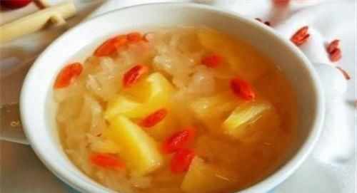 排毒养颜|女性不想变老，多吃三种食物，滋养肌肤，排毒养颜，早吃早受益