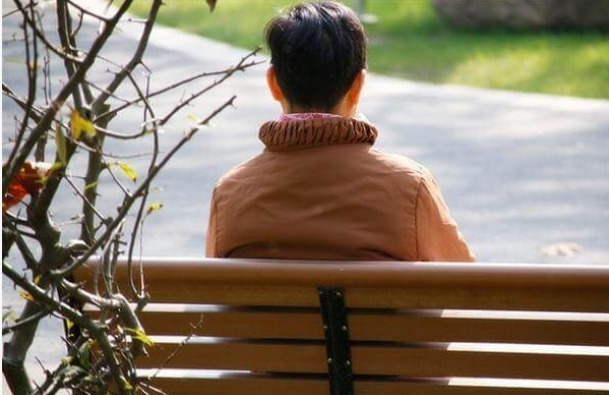 更年期|女性45岁以后,身体三处变的越来越薄,恭喜你是“老得慢”体质