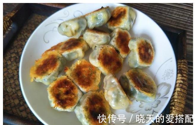 饺子皮|天热做煎饺，就爱这个馅，皮薄酥脆，用来当早餐最受欢迎