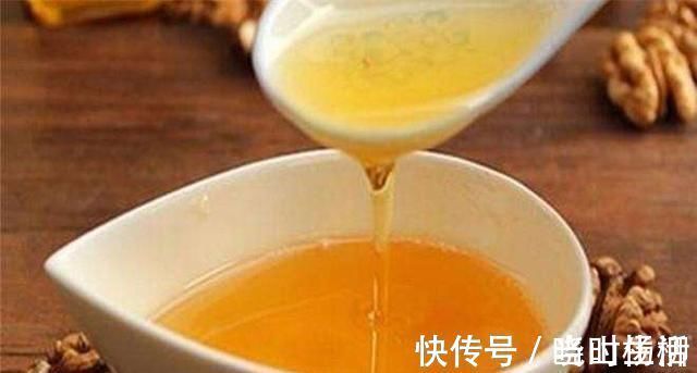 核桃|常吃核桃能“补脑”吗?营养师:可以保护脑健康,但对智商没影响