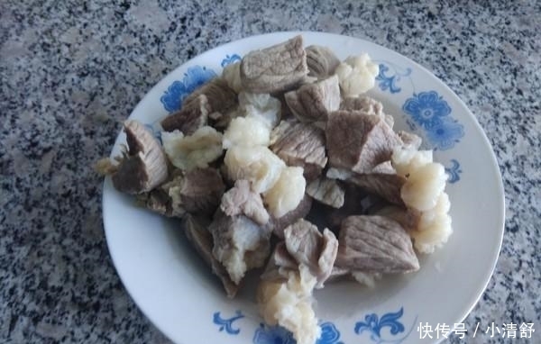 合成肉|这两种肉是人工合成,一定要少吃对身体有害,快来看看你吃过没?