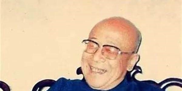 李忠&水浒里此人碌碌无为,历史上拥兵二十万,横行一时