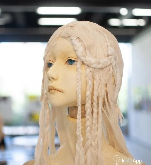 玩偶|活跃于日本和海外的奇葩艺术家:圣洁与残缺并在的人形玩偶