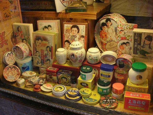 效果|女人逛超市碰到3种护肤品,建议多囤几瓶!虽然小众,但效果不错