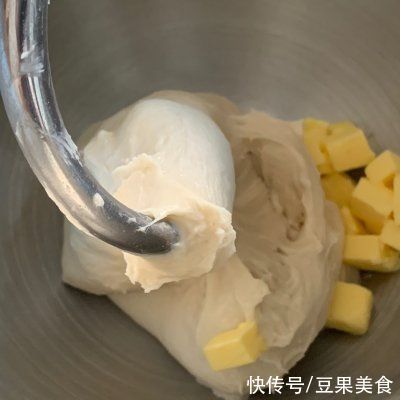 面团|什么？培根芝士面包的做法竟然这么简单？