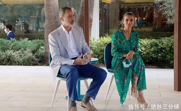 西班牙王后“巡游”开启穿鲜艳绿裙成森林仙子,47岁怎么这么嫩