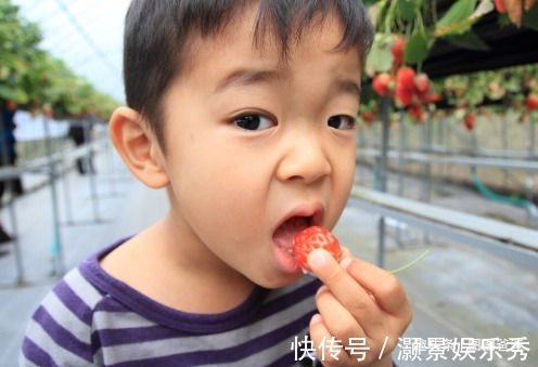 小泽|10岁男孩一年从135长到150厘米,儿科医生:3种食物宜多吃