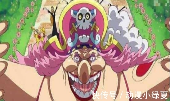 海贼王|海贼王:倾倒众生的3个姿势,女帝仅掌握一招,第三让路飞流鼻血