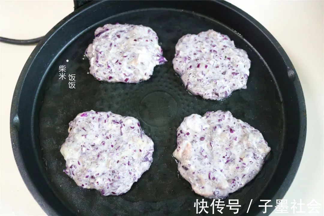 鸡腿|这饼食材多，营养全，5个孩子抢着吃，网友：看着就美味