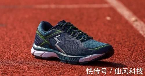 氢跑|性能在线、出街有面:不会选错的国产跑鞋,400的预算就能拿下!