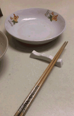 |【搞笑段子】那边味道要好点。