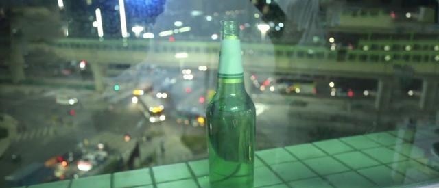 啤酒瓶|喝完的啤酒瓶不要扔,我也是刚知道,一年能省下不少钱