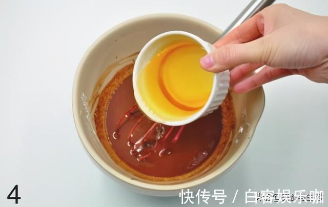色拉油|想吃蛋糕怕打发太难，试试这款蛋糕，搅拌均匀就能做，新手也成功