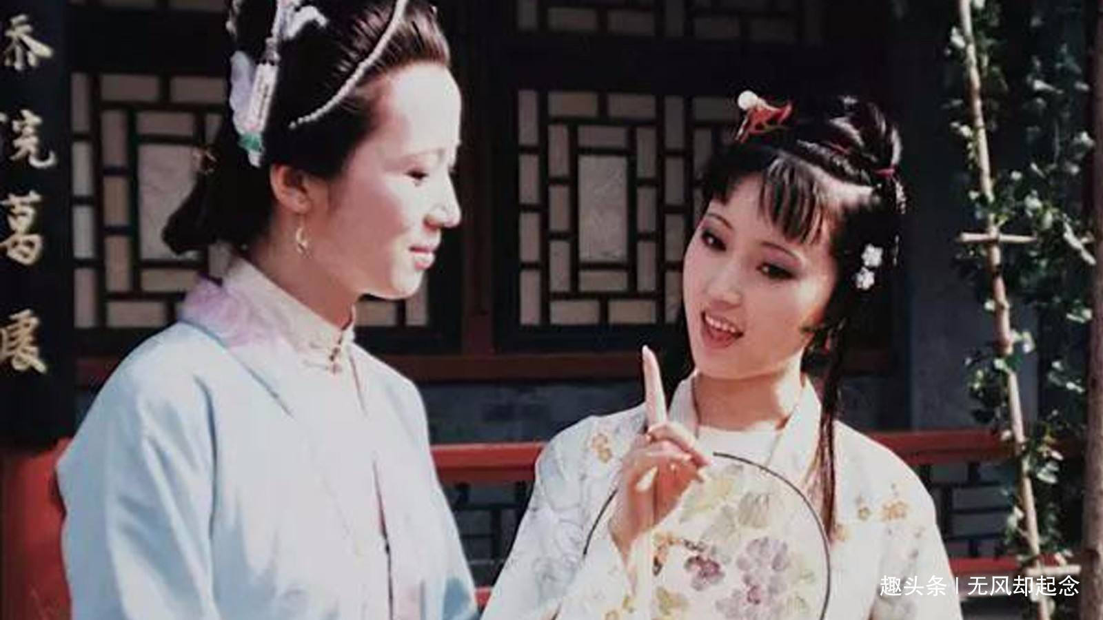 贾兰#贾府被抄家后,王熙凤血崩而亡,宝玉出家,只有她依旧享荣华富贵