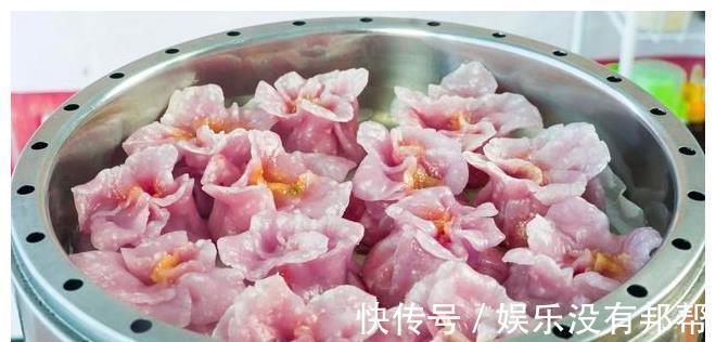 柠檬汁|紫甘蓝居然可以这样吃，不用炒不凉拌，营养又美味，孩子点名要吃