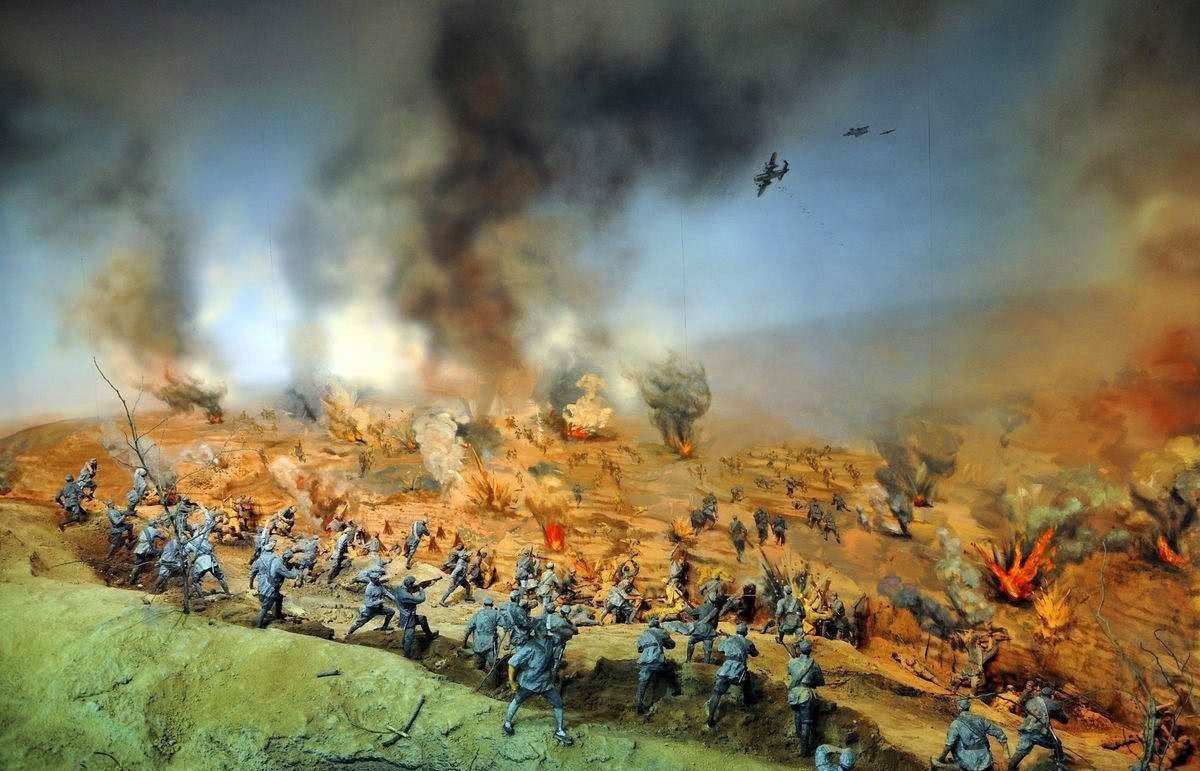 青帮|杜月笙一生挥金如土,盛传其富可敌国,如今富豪榜上能排第几?