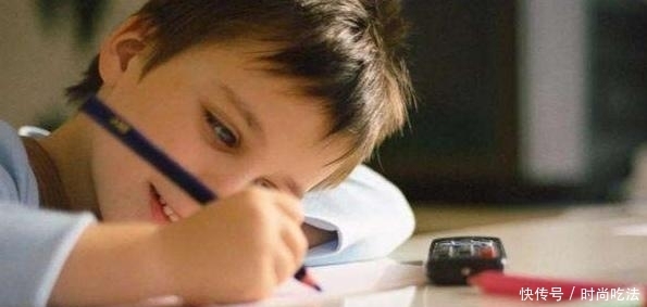 小朋友们|让孩子养成记备忘录的习惯,这对他们的成长有重要作用!
