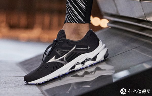 竞速 从入门到精英，各档次跑步鞋经典款推荐