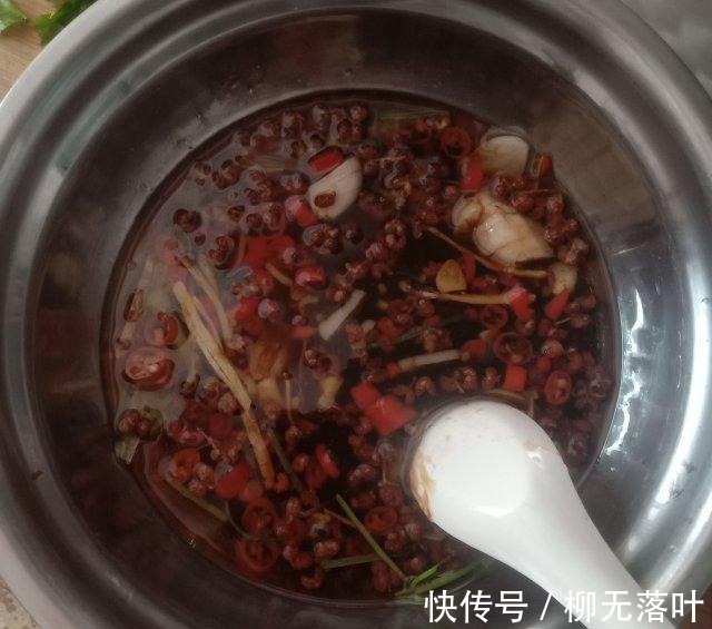 小米辣|腌脆黄瓜,清脆可口,开胃下饭!