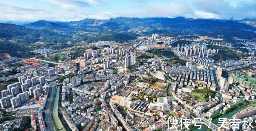 德化|你梦寐以求的冰墩墩,正在福建这个小城排队出厂