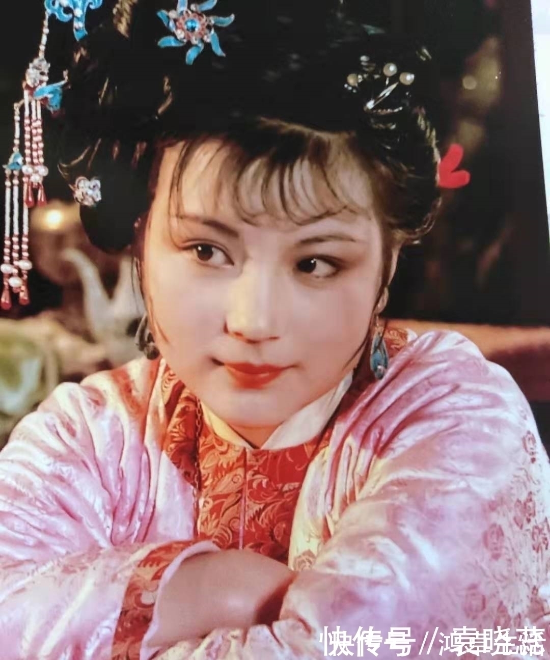 贾母$那个让黛玉不放心的女孩,才是红楼梦中最有情有义的人