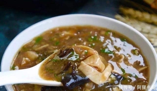 我国著名的5大美食,各个经典美味,余生带上TA一定要去吃一回