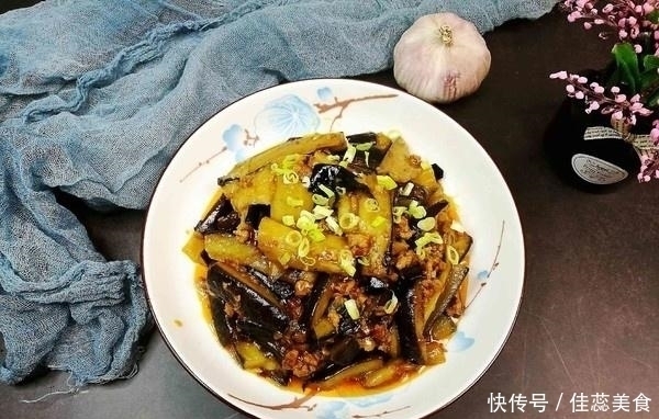 胃癌|炒茄子时,万万不要先下茄子,先下它,再多加这1味,鱼香味浓郁