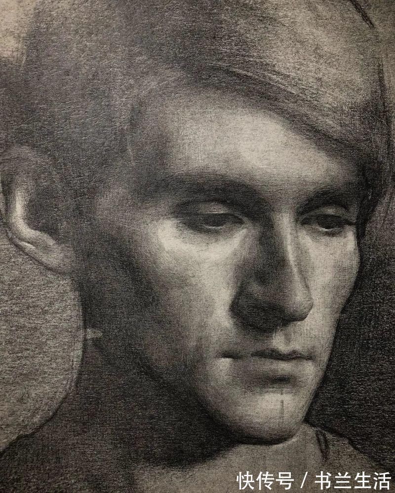 斯蒂芬$很硬核,一张素描500万网友围观,绝美线条让你欲罢不能,看一百遍都不腻!
