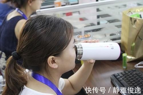 卸妆|为什么嘴巴会越长越丑?口红都遮不住?教你如何护唇