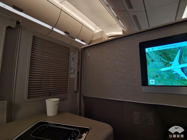 拔草东航A350套房商务舱座椅能随意调整方向,大飞机真带劲