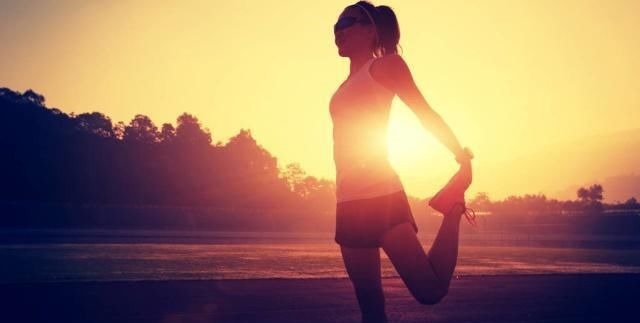 慢跑|早上运动和晚上运动哪个更减肥？难怪减肥没效果，原来我们都错了