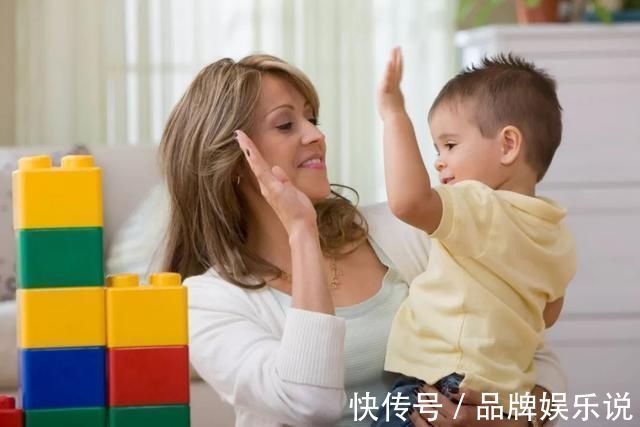 内幕|幼儿园给娃喂“红色水”,妈妈去校质问,知晓“内幕”后羞愧不已