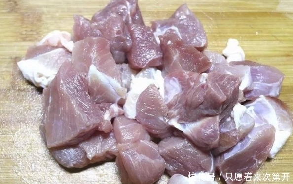 做出|只要蒸一下就能做出美味的午餐肉,比外面卖的便宜还好吃