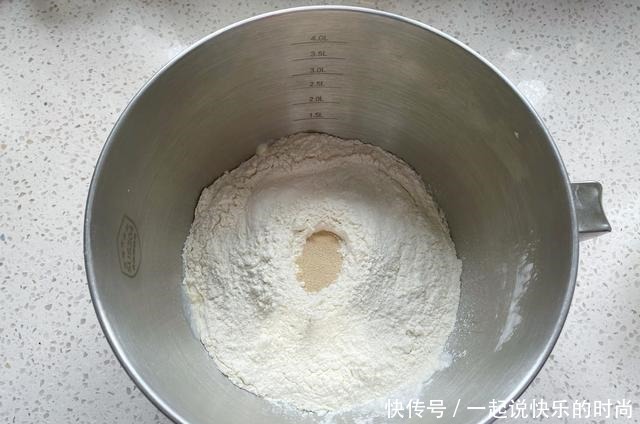 女儿|早餐女儿最爱的一款吐司,1周可以吃3次,柔软拉丝放三天也不硬