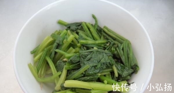 面条|经常失眠的人,多吃这菜,排出毒素,睡眠一天天变好