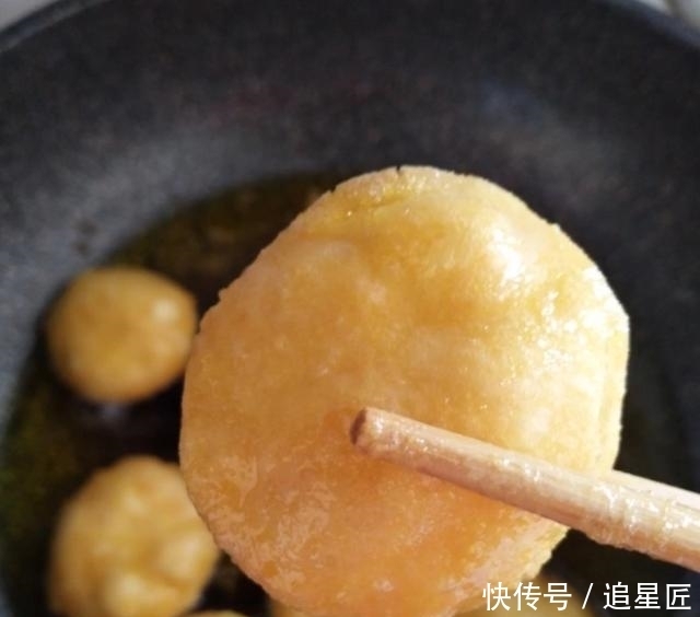 鸡蛋|鸡蛋还能做出这样的美食?邻居都来问秘方!