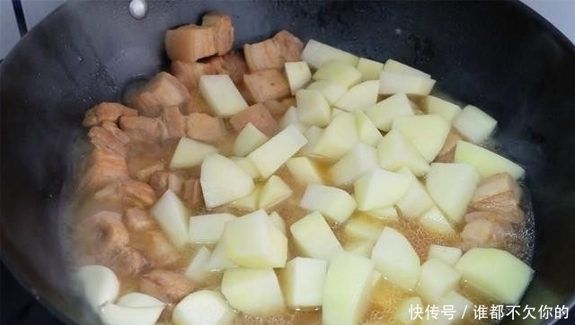 差不多|土豆这样做才好吃,软糯香爽最下饭菜谱