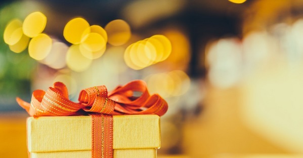 过生日到底是过阳历还是过阴历很多人不懂,里面大有讲究!