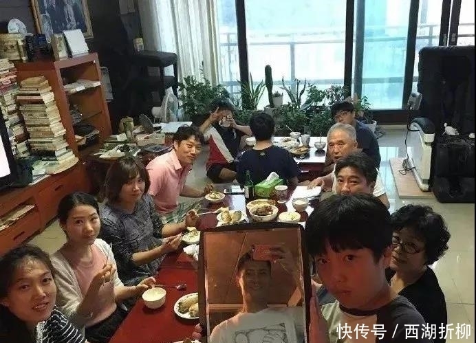 时期|“哪个历史人物不属于三国时期？”看选项我心态崩了！哈哈哈哈哈哈