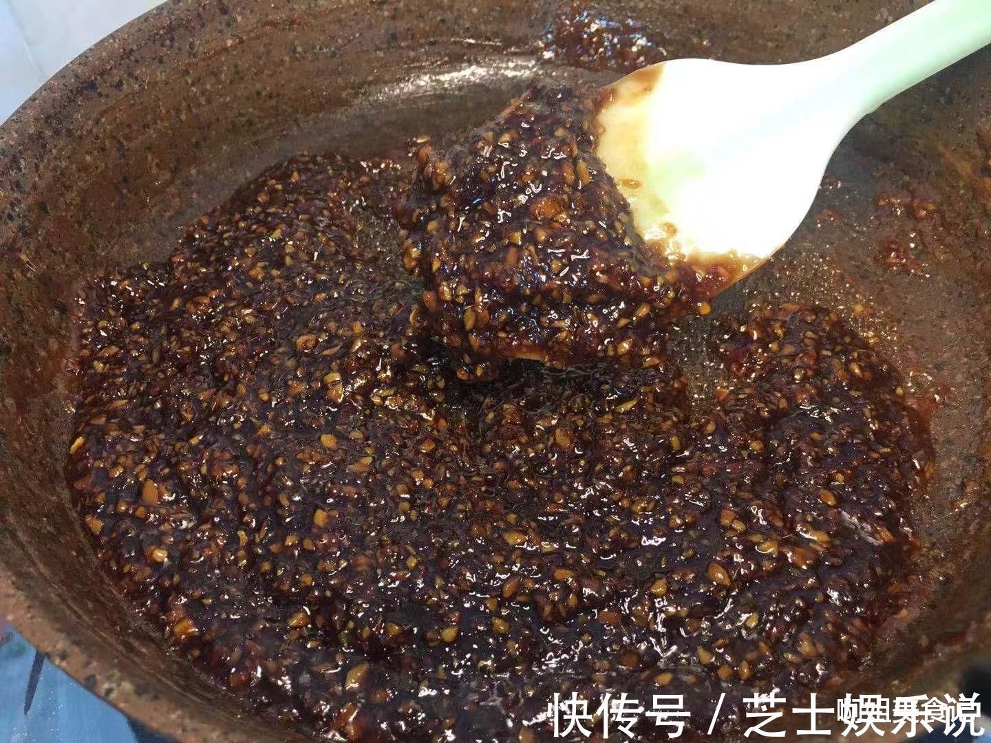 阿姐|天冷手脚冰凉就吃它,每天两块,驱寒暖胃温暖过冬