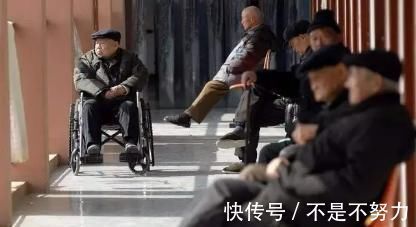 夫妇|“用养孩子的钱养老”,我国首批丁克已逾60,他们现在过得如何