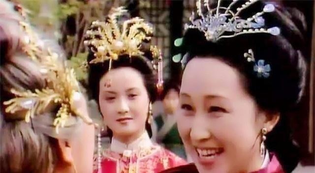 薛姨妈$贾母最不爱听什么话?薛姨妈曾说出口,贾母反应很大立刻反驳