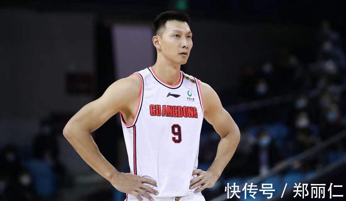 广东队|易建联砍31分带队轻取同曦!那18岁小将徐昕表现怎样?惊艳