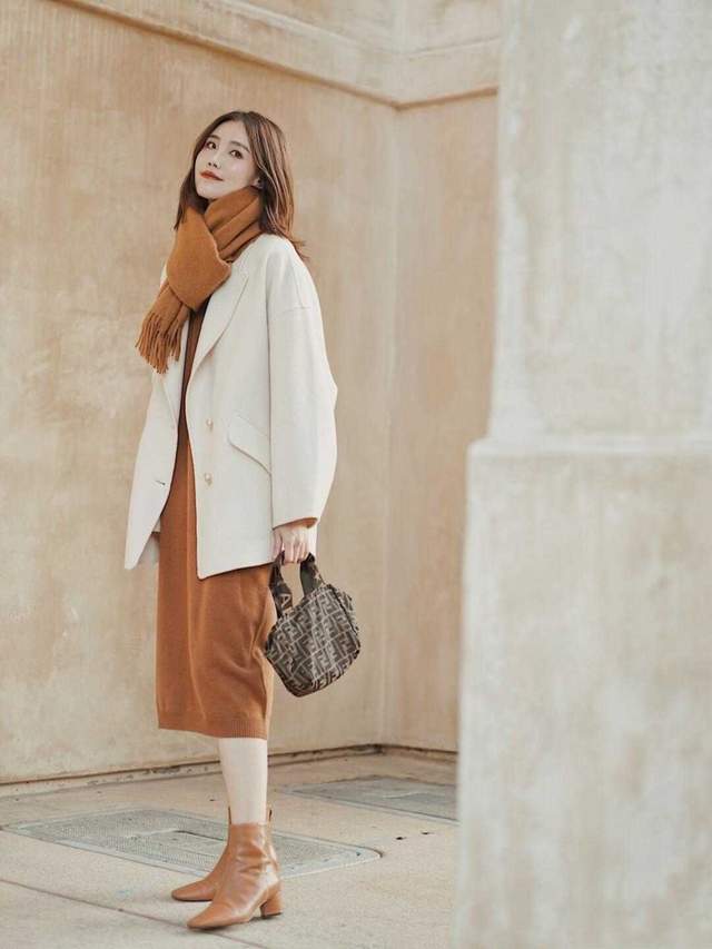 高跟鞋|今年秋天的首选大衣，这4个款式高级又大方，不管怎么穿都显贵
