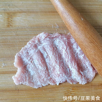 肉片|大厨教你这么做肉片汤，分分钟就可以学会